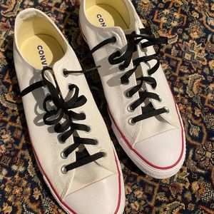Size 10 - Converse Chuck Taylor All Star Low Tops White